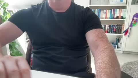 Snapshot of surfstar81 chatting on 21, 7, 2026 surfstar81 online show from 21, 7, 2026
