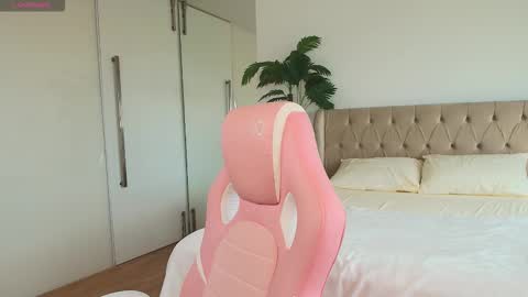 Snapshot of susan_backer chatting on 12, 2, 2026 Susan online show from 12, 2, 2026