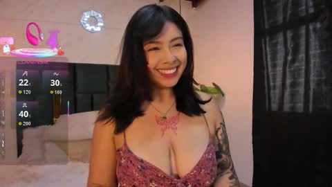 Snapshot of susana_williamss chatting on 4, 11, 2025 Susana W online show from 4, 11, 2025