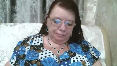 Snapshot of susanaahsun chatting on 20, 5, 2026 SusanaAhSun online show from 20, 5, 2026