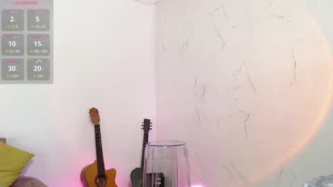 Susana hendrix    online show from 10, 9, 2025