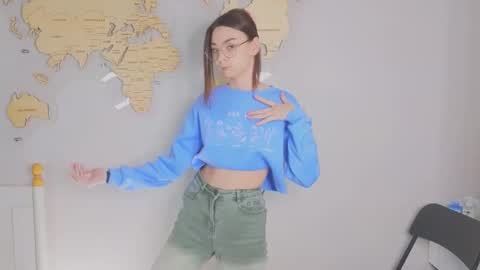 Snapshot of susannahtrojahn chatting on 5, 2, 2026 susannahtrojahn online show from 5, 2, 2026