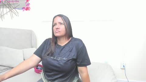 Amelia  online show from 8, 4, 2026