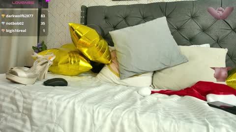 Snapshot of sussy__stone chatting on 24, 12, 2024 online show from 24, 12, 2024