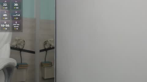 sussy leon online show from 27, 1, 2025