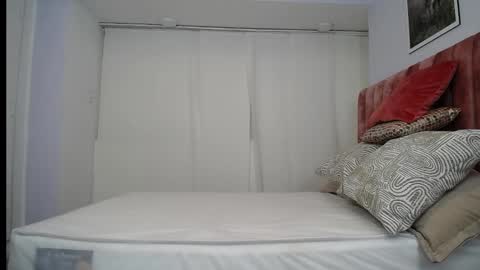 sussy leon online show from 7, 2, 2025