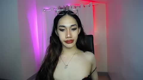 Snapshot of sususlutxx chatting on 7, 12, 2024 susie online show from 7, 12, 2024