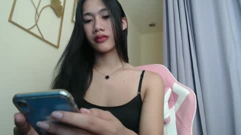 Snapshot of sususlutxx chatting on 2, 10, 2025 susie online show from 2, 10, 2025