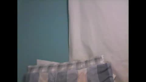 Snapshot of sutromaxx chatting on 2, 3, 2025 Maximus online show from 2, 3, 2025