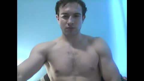 Snapshot of sutromaxx chatting on 13, 10, 2025 Maximus online show from 13, 10, 2025