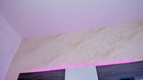 Susan  online show from 30, 1, 2025