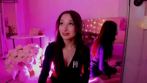 Hey Im Suzane online show from 22, 4, 2026