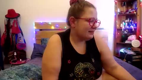 suzie stardust online show from 4, 2, 2026