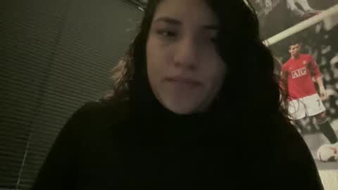 Snapshot of suzyishellawet chatting on 17, 2, 2026 Suzy online show from 17, 2, 2026