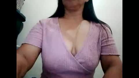 suzzie_hot online show from 12, 2, 2025