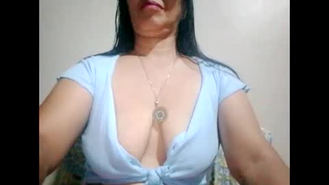 suzzie_hot online show from 3, 3, 2025
