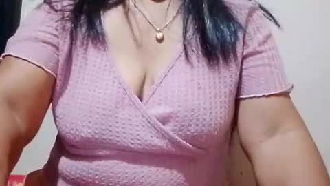 suzzie_hot online show from 3, 12, 2025