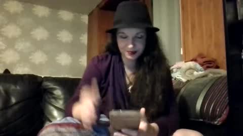 Snapshot of swallow39 chatting on 7, 10, 2025 H3D0N15T5 online show from 7, 10, 2025