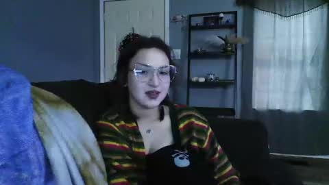 Snapshot of swanncrazi chatting on 19, 9, 2025 Swann online show from 19, 9, 2025