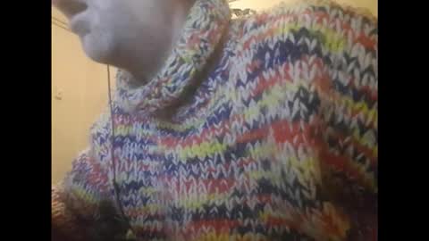 Snapshot of sweaterboy666 chatting on 29, 10, 2025 sweaterboy666 online show from 29, 10, 2025