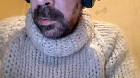 Snapshot of sweaterboy666 chatting on 7, 8, 2026 sweaterboy666 online show from 7, 8, 2026