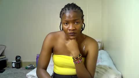 Snapshot of swee_leilah chatting on 15, 9, 2025 Call me Sheila online show from 15, 9, 2025