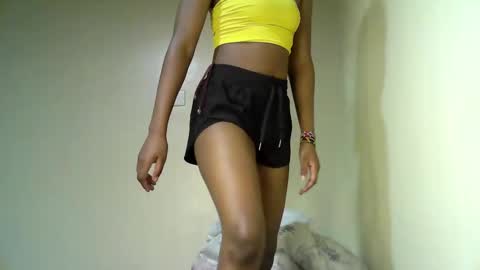 Snapshot of swee_leilah chatting on 16, 9, 2025 Call me Sheila online show from 16, 9, 2025
