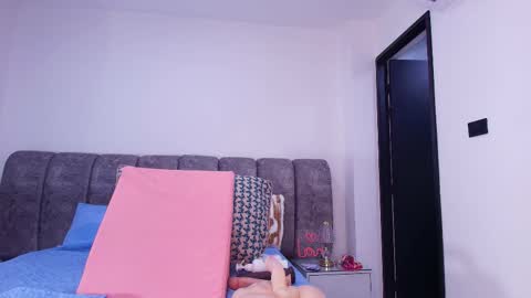 Debora  online show from 15, 11, 2025