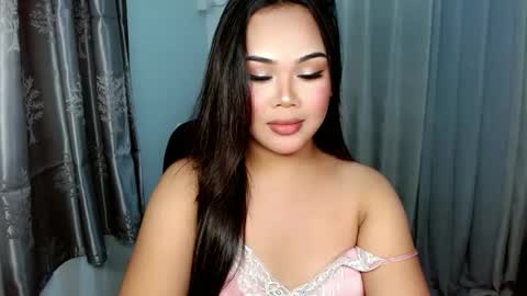 Snapshot of sweet18_jasmine chatting on 7, 2, 2025 sweet18_jasmine online show from 7, 2, 2025