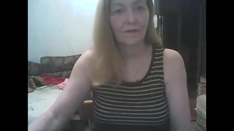 Snapshot of sweet4blonde67 chatting on 11, 9, 2025 sweet4blonde67 online show from 11, 9, 2025