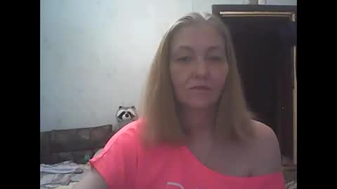 Snapshot of sweet4blonde67 chatting on 9, 6, 2026 sweet4blonde67 online show from 9, 6, 2026