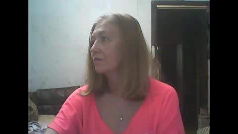 Snapshot of sweet4blonde67 chatting on 11, 6, 2026 sweet4blonde67 online show from 11, 6, 2026