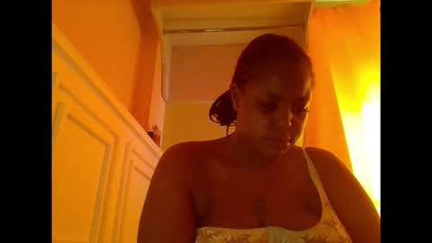 sweet52537 online show from 20, 10, 2025