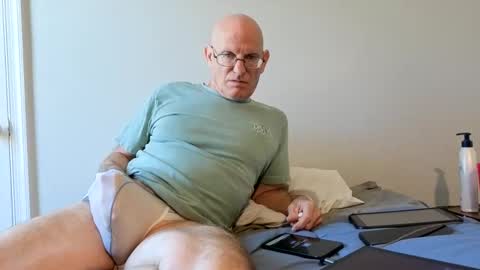 Snapshot of sweet6161 chatting on 27, 4, 2026 Zeppelin man online show from 27, 4, 2026