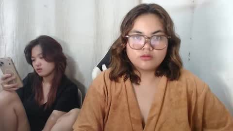 Snapshot of sweet_69ally chatting on 2, 6, 2026 ally online show from 2, 6, 2026