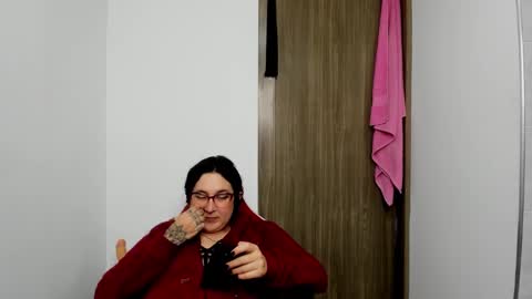 Snapshot of sweet__suck69bitch chatting on 6, 12, 2024 sweet__suck69bitch online show from 6, 12, 2024