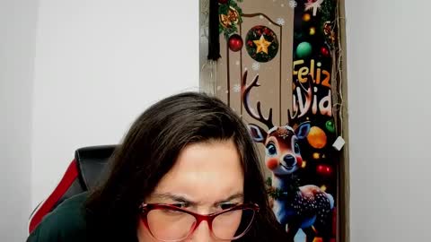 Snapshot of sweet__suck69bitch chatting on 26, 12, 2024 sweet__suck69bitch online show from 26, 12, 2024