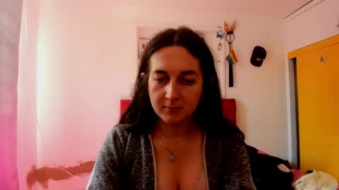 Snapshot of sweet__suck69bitch chatting on 25, 4, 2026 sweet__suck69bitch online show from 25, 4, 2026