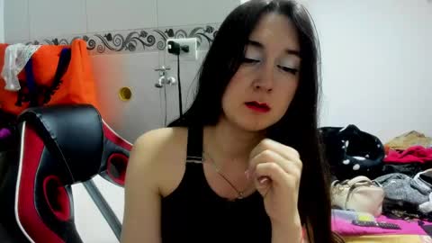 Snapshot of sweet__suck69bitch chatting on 1, 6, 2026 sweet__suck69bitch online show from 1, 6, 2026