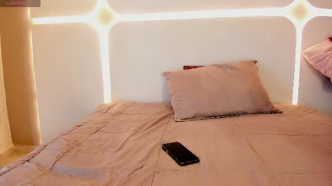 Snapshot of sweet_alessandro1 chatting on 29, 6, 2026 alessandre online show from 29, 6, 2026