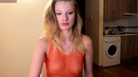 Snapshot of sweet_angel_a chatting on 31, 5, 2026 Ann - your sweet girl online show from 31, 5, 2026
