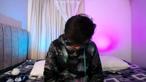 Andy online show from 8, 4, 2026