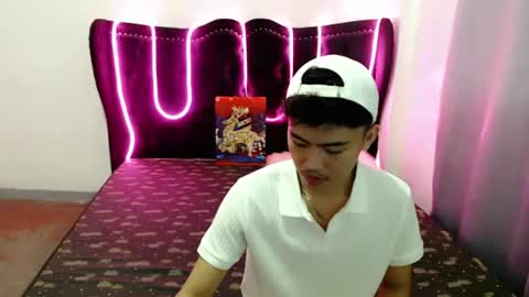 sweet_asians_fucker21 online show from 14, 1, 2026