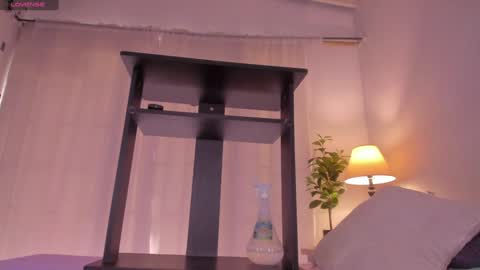 Chelsy  online show from 5, 2, 2025