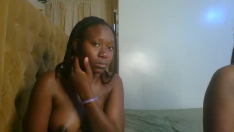 Camila online show from 25, 10, 2025