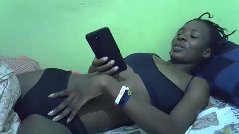 sweet_candie01 online show from 24, 11, 2025