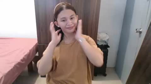 sweet_cassyxx online show from 8, 3, 2026