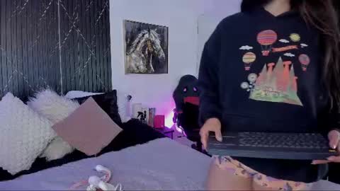 Snapshot of sweet_cherry__1 chatting on 24, 7, 2026 sweet cherry online show from 24, 7, 2026