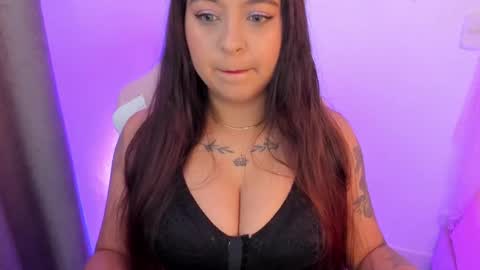 Chloe online show from 23, 12, 2024