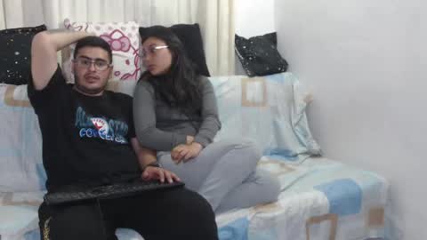 sweet_fantasy_couple online show from 5, 1, 2025